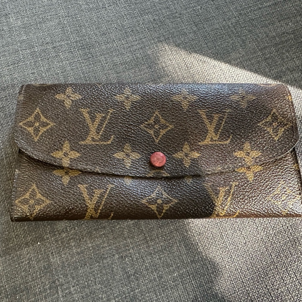 Louis Vuitton Wallet